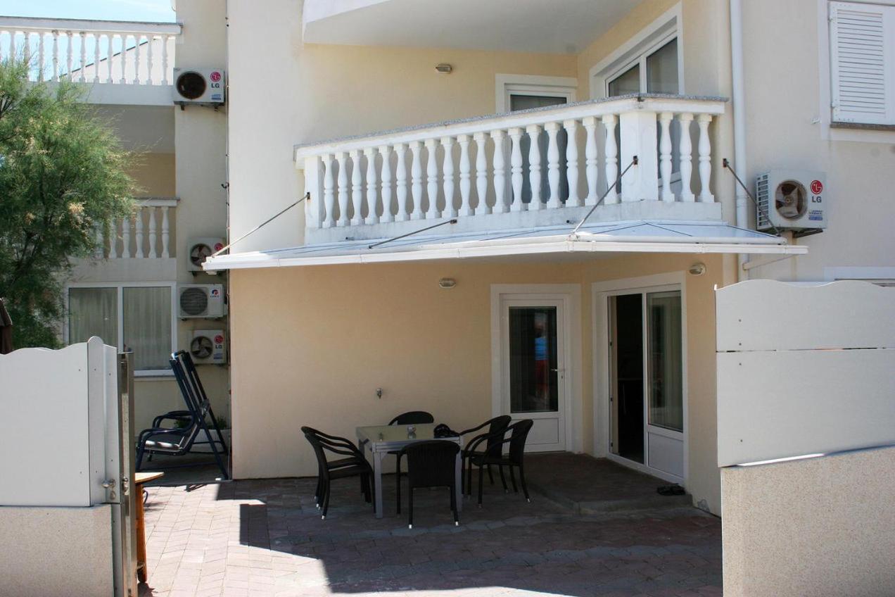 Apartman Klaudijo Apartment Baska  Luaran gambar