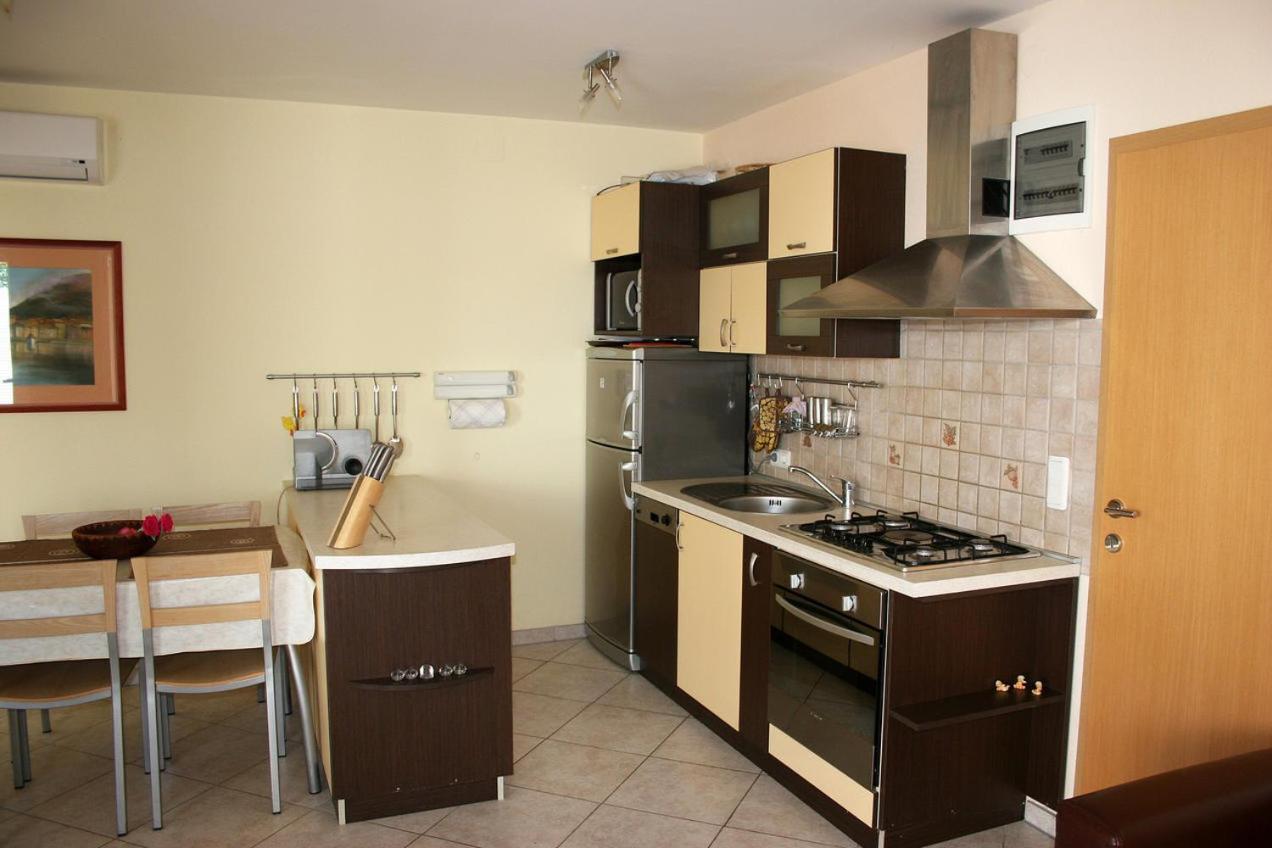 Apartman Klaudijo Apartment Baska  Luaran gambar